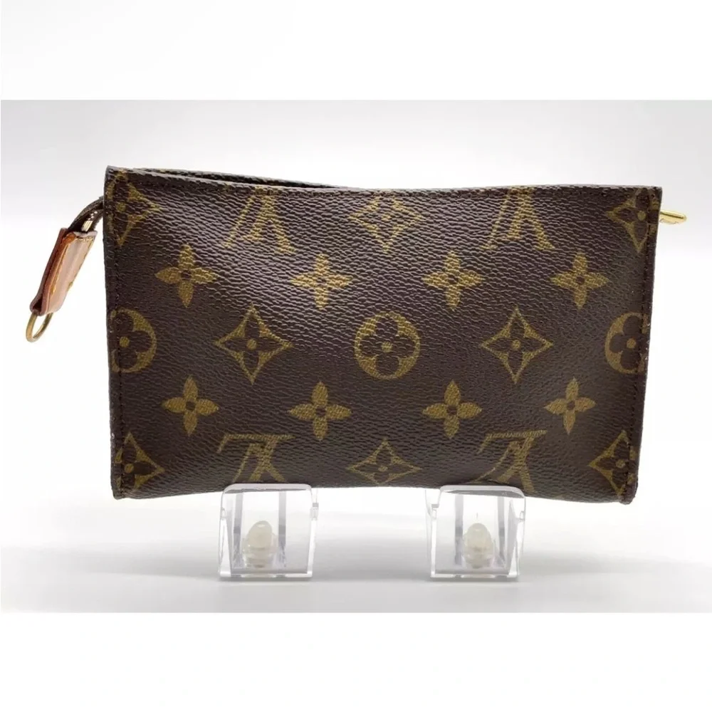 Louis Vuitton Pouch